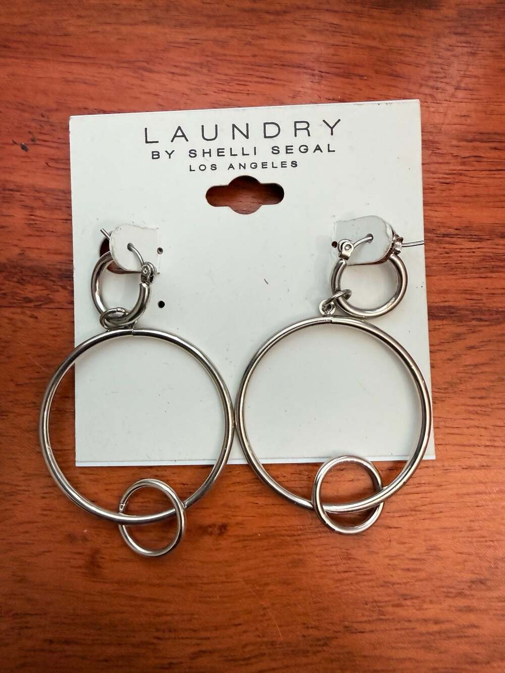 New Laundry by Shelli Segal Silver Tone Linked Hoop Earrings